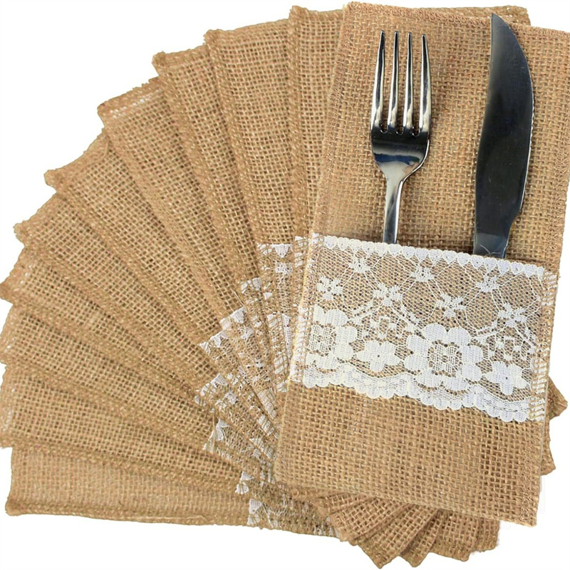 Wedding Supply Rentals - Pochette à couverts en dentelle de