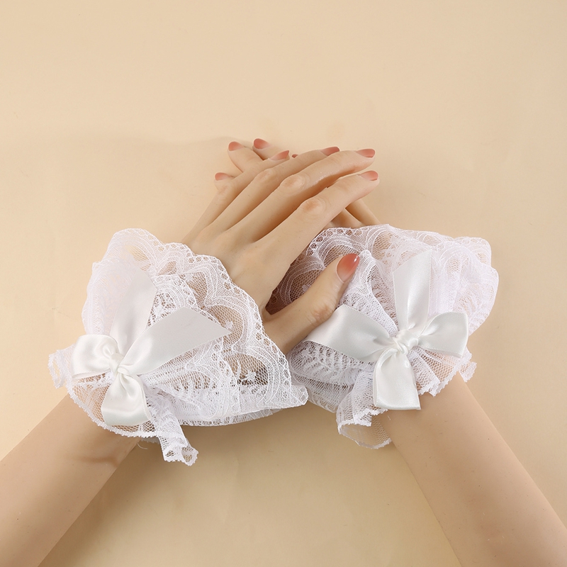 Manchettes en dentelle avec nœ - Wedding Supply List avis et prix