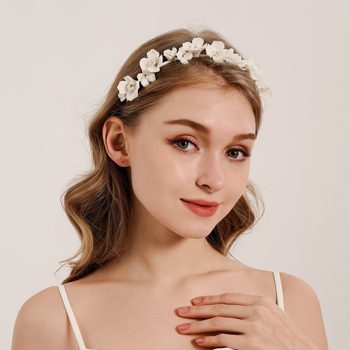 Efily mariée fleur blanche che - Wedding Supply List avis et prix