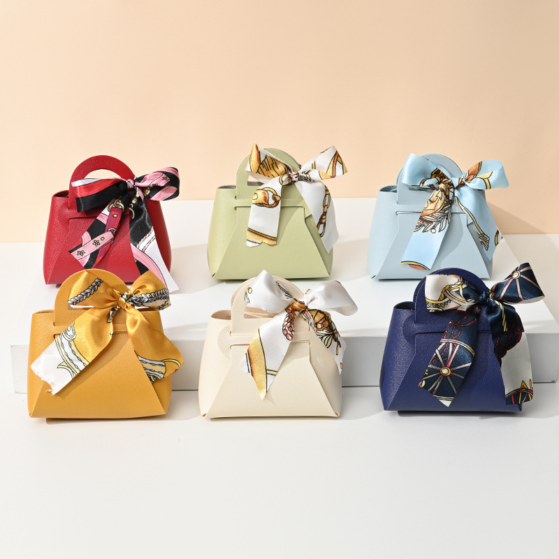10 sacs cadeaux en cuir bleus  - Wedding Supply List avis et prix